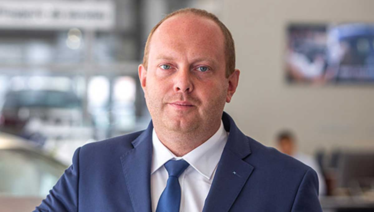 Aleksander Wawerla Kierownik działu Części i Akcesoriów